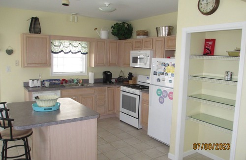 Cape May - Wildwood Condo | Ideal 4 Bedroom Condo with Ocean View & Top Guest Rating
