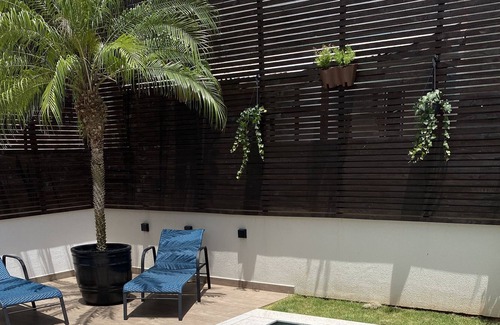 Campeche Leste Apartment | Spacious and beautiful Studio with swimming pool, terrace and barbecue! 500 meters from the beach!