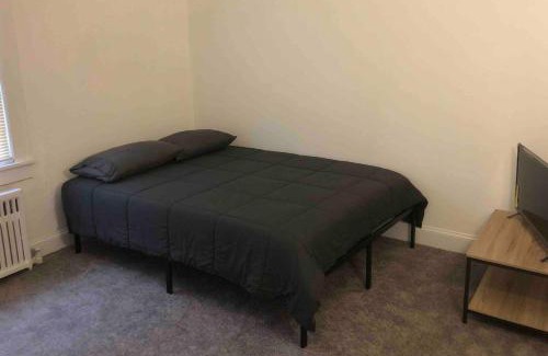 Paterson Apartment | Cozy 2-Bed Apartment with Private Street Entrance
