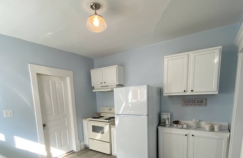 Logansport Apartment | Spacious and bright Apartment steps from Downtown.