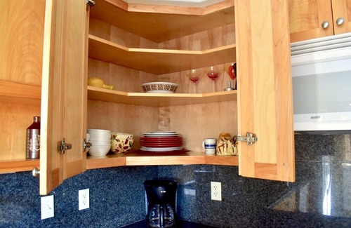 Pupukea House | Guest Rated 9.8: Ideal Beachside North Shore Ohana with AC