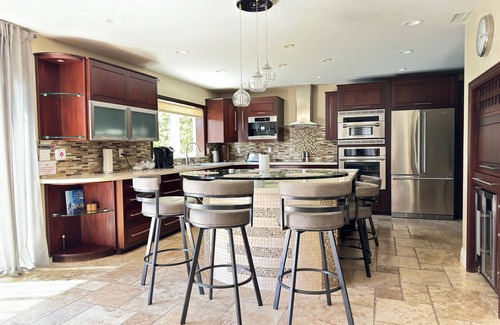Encinitas House | Ideal Retreat with Pool, Private Yard & Ocean View
