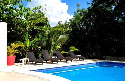 Playacar House | Relax at Casa Linda with Pool and Private Beach Access