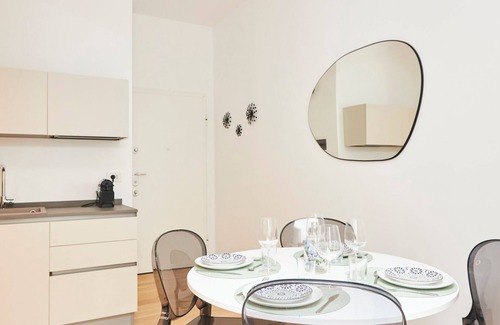 Porta Romana Apartment | Spacious and elegant one bedroom apartment – 3 stops from the Duomo