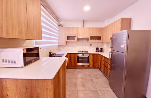 Cochabamba Apartment | Spacious and equipped apartment on the Fidel Anze park