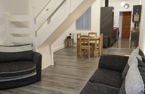 Barrow-in-Furness House | Modern Town House Near Lake District – Family-Friendly Retreat