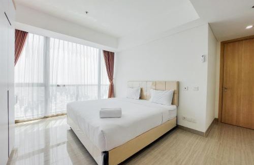 Tangerang Apartment | Spacious and Lavish 3BR at Hillcrest House Apartment By Travelio