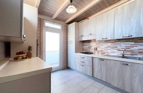 Taviano House | Family-Friendly Escape Near Gallipoli with Ocean Views