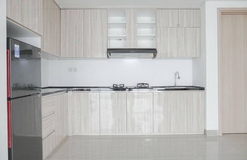 Tangerang Apartment | Convenient 2Br Hillcrest House Apartment with Breakfast