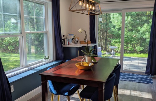 Nashua House | Spacious and peaceful garden apartment in quiet Nashua neighborhood with WiFi