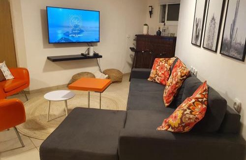 Gan Hayyim Apartment | Peaceful 2BD Retreat with Garden & Parking - Guest Rated 9.3