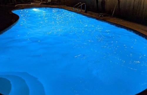 Barker House | Serene 4-Bed Family Retreat with Pool in Katy, Texas