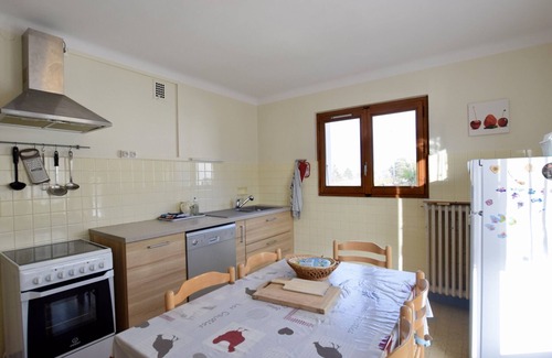 Evian-les-Bains Apartment | Cozy Apartment Évian-les-Bains: Perfect for Families