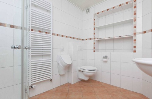 Rodershausen Apartment | Family-Friendly Apartment in Rodershausen with Barbecue