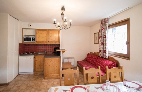 Val Cenis Apartment | Cozy Apartment Lanslevillard with Spa and Family Amenities
