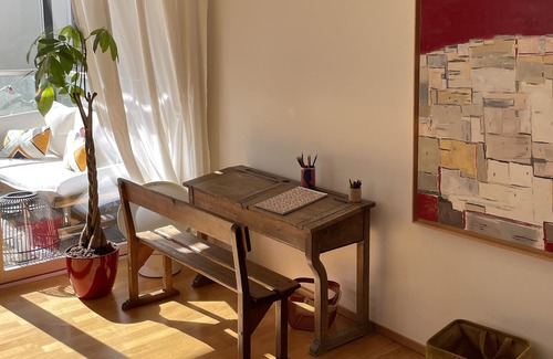 Downtown Geneva Apartment | Spacious apartment by the lake in central Geneva