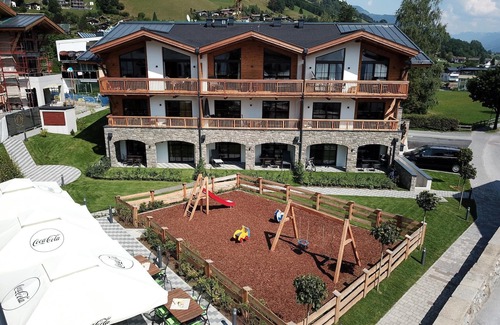 Piesendorf Apartment | Cozy Salzburg Apartment with Sauna and Pool Access
