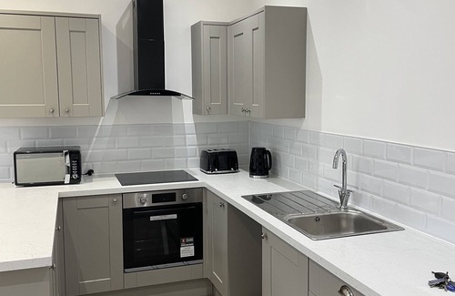 Birkenhead Apartment | Central Wirral Retreat with Family-Friendly Amenities