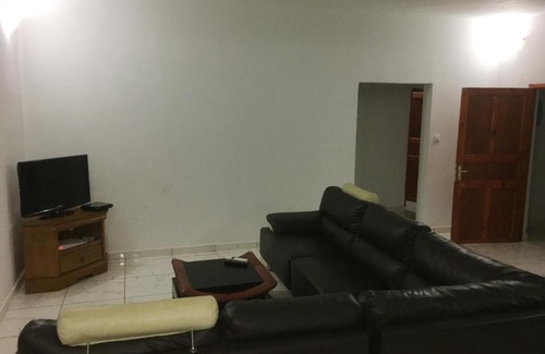 Bandrele Apartment | Scenic 4-Bedroom Apartment with Sea View & Garden at Bandrele
