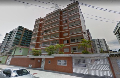 Tupi Apartment | Guest Rated: 9.6 Oceanfront Apartment in Praia Grande
