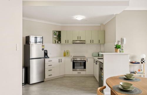 East Perth Apartment | Spacious Apartment in East Perth - Close to OPTUS Stadium, CBD, WACA