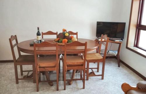 Espinho Apartment | Cozy Apartment in Espinho with Fireplace & Pet Friendly