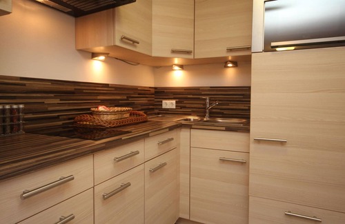 Kitzbuehel Apartment | Prime Apartment in Kitzbuhel Steps from Ski Lift & Breakfast