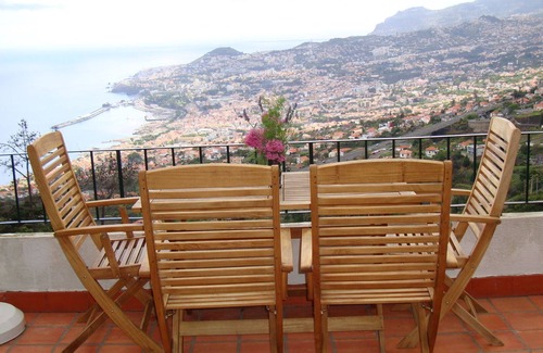 Sao Goncalo Villa | Sea and Mountain View Apartment with Spa & Hot Tub