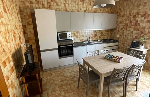 Ercolano Apartment | Scenic Apartment Overlooking Capri and the Bay of Naples