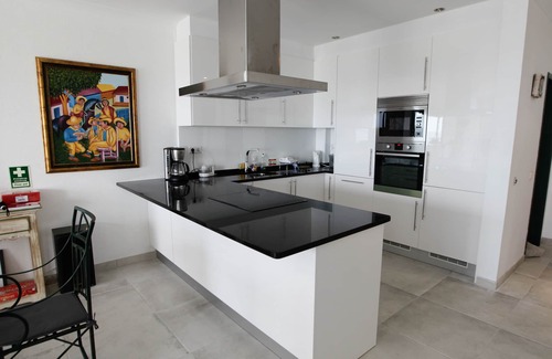 Ameijeira Apartment | Oceanfront Retreat with Breathtaking 180° Sea View