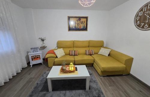 O Grove Apartment | Inviting Apartment with Sea View in O Grove - Pet Friendly