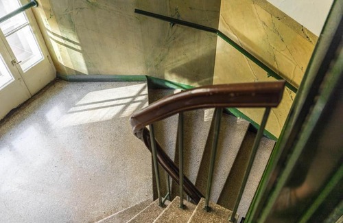 Punavuori Apartment | Tranquil Retreat: 4-Star Apartment in Courtyard Oasis