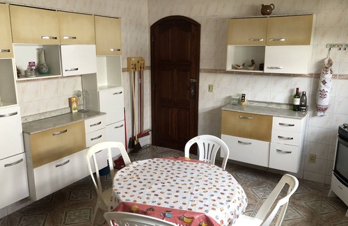 Praia Seca House | Cozy Beach House with Kitchen & Pet-Friendly Amenities