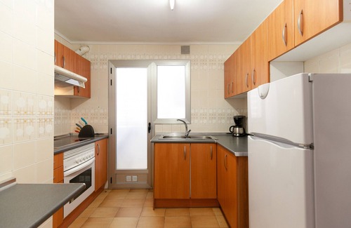 Vilafortuny Apartment | Inviting Beachfront Family Apartment with Ocean Views