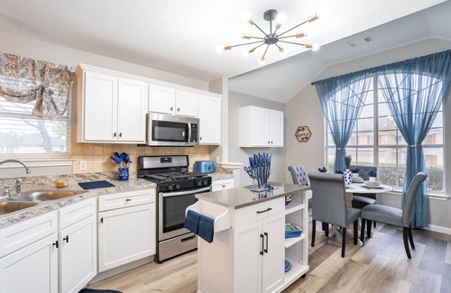 Round Rock House | Ideal Home Near Kalahari Resorts with Pool & Breakfast