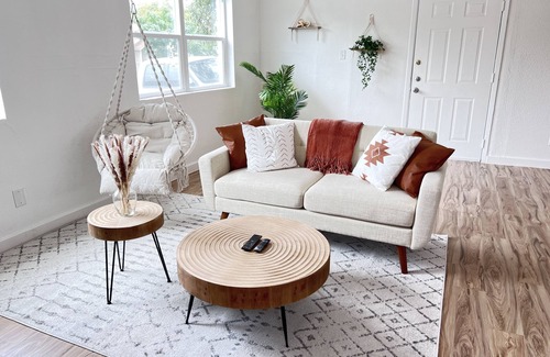 St. John - Coronado Hills House | Trendy Boho 3 Bedroom Duplex Ideal for Families