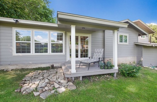 San Antonio House | Bright Home with Pool & Spa in Medical Center Area