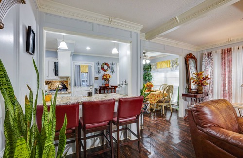 Briarcrest Estates House | Inviting Bryan Vacation Rental with Pool & Family-Friendly Perks