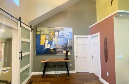 Sunnyside House | Family-Friendly Bungalow in Sunnyside Awaits Your Stay