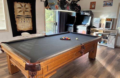 Whispering Forest House | Inviting Cabin with Game Room, Kitchen & Scenic Views