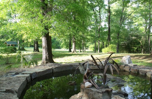 Pearcy Cabin | Relaxing Cabin Retreat on 18 Acres with Spa Services