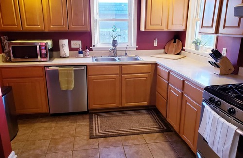 South Bend House | Ideal Cape Cod Retreat - Minutes from Notre Dame
