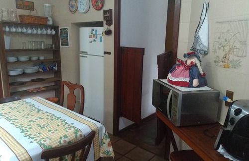 Teresopolis House | Guest Rated 10/10: Family-Friendly Chalet with Pool & BBQ