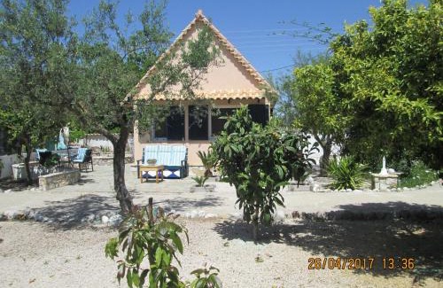 Messini House | Cozy Chalet with Fruit Trees Near the Beach in Messinia