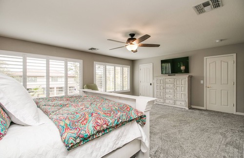 Chandler House | Top-Rated Chandler 5-Bedroom with Pool & Game Room