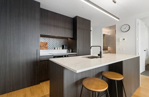 Hamilton Apartment | Ideal City Centre 1 Bedroom Apartment with High-Speed Internet
