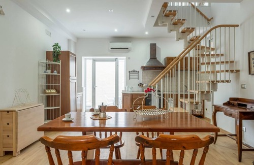 Aci Trezza Apartment | Spacious Coastal Apartment in Aci Castello
