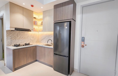 Surabaya Apartment | Spacious Combined 3BR Grand Sungkono Lagoon Apartment