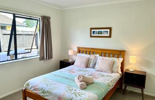 Hamilton Villa | Welcoming 4-Bedroom Retreat for Families in Rototuna