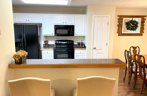 Winder House | Cozy Retreat with Pool & Kitchen in Prime Location